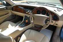 Jaguar XKR 100 Limited Edition 