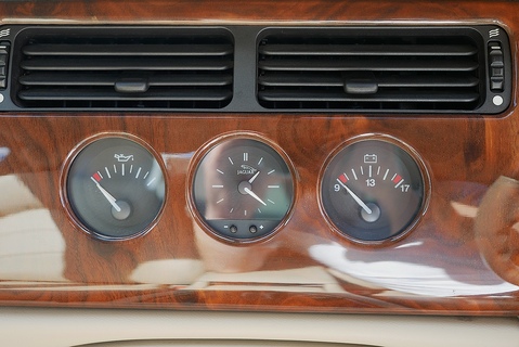 4.0 100 Limited Edition Coupe 2dr Petrol Automatic (301 g/km, 370 bhp)