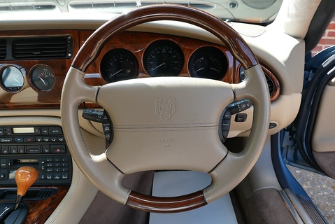 4.0 100 Limited Edition Coupe 2dr Petrol Automatic (301 g/km, 370 bhp)