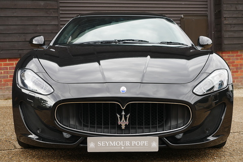 Maserati Granturismo 4.7 V8 Sport Coupe Automatic (460 ps)