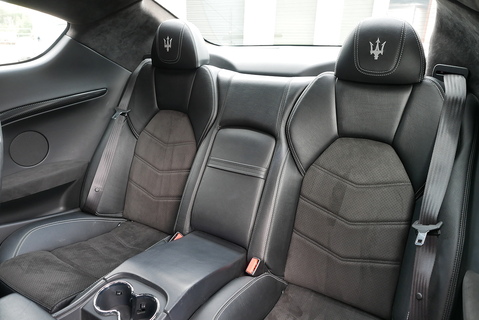 Maserati Granturismo 4.7 V8 Sport Coupe Automatic (460 ps)