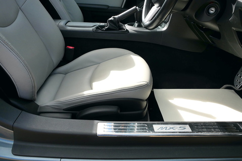 Mazda MX-5 1.8i Kendo Convertible 5 Speed Manual