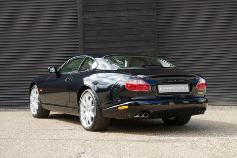 Jaguar XKR 4.2 V8 S/C Premium Coupe Automatic 