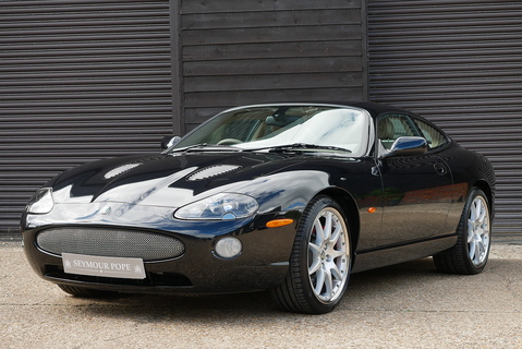 Jaguar XKR 4.2 V8 S/C Premium Coupe Automatic 