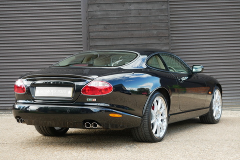 Jaguar XKR 4.2 V8 S/C Premium Coupe Automatic 