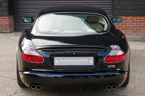 Jaguar XKR 4.2 V8 S/C Premium Coupe Automatic 