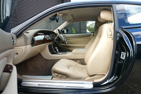 Jaguar XKR 4.2 V8 S/C Premium Coupe Automatic 