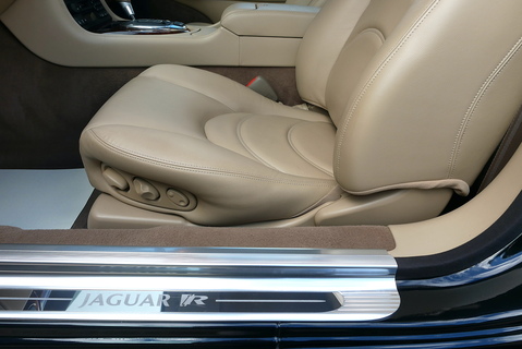 Jaguar XKR 4.2 V8 S/C Premium Coupe Automatic 