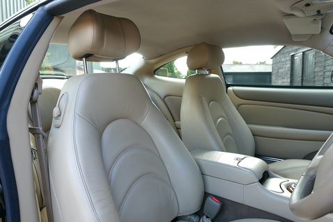 Jaguar XKR 4.2 V8 S/C Premium Coupe Automatic 