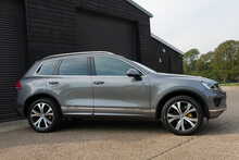 Volkswagen Touareg TDI V6 BlueMotion Tech R-Line 