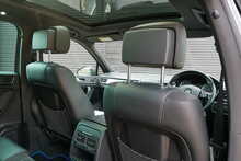 Volkswagen Touareg TDI V6 BlueMotion Tech R-Line 