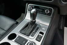 Volkswagen Touareg TDI V6 BlueMotion Tech R-Line 