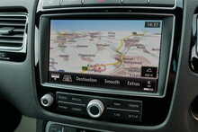Volkswagen Touareg TDI V6 BlueMotion Tech R-Line 