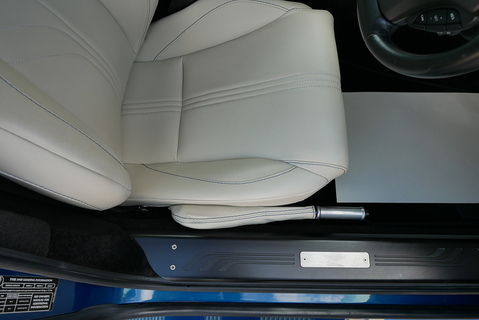 4.7 V8 S Coupe 2dr Petrol Manual Euro 6 (430 bhp)