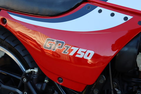 750F MOTOR CYCLE 738 MANUAL PETROL