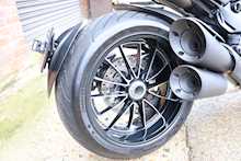 Ducati Diavel Dark 