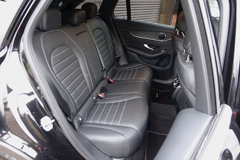 GLG 300 D 4Matic Amg Line Premium Estate 2.0 Automatic Diesel