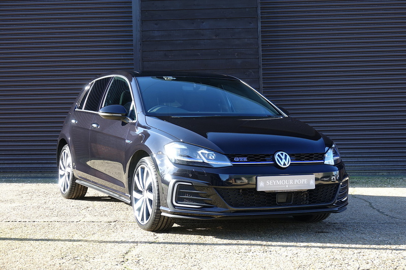 Volkswagen Golf 1.4 TSI 8.7kWh GTE Advance Hatchback 5dr Petrol Plug-in Hybrid DSG Euro 6 (s/s) (204 ps)
