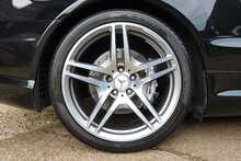 Mercedes-Benz SL SL63 AMG Performance Pack 