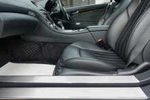 Mercedes-Benz SL SL63 AMG Performance Pack 