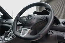 Mercedes-Benz SL SL63 AMG Performance Pack 