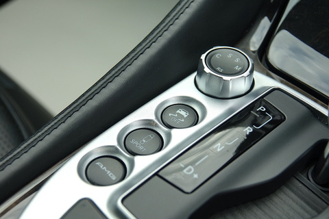 SL63 AMG Performance Pack Convertible 6200 Automatic Petrol
