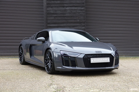 5.2 FSI V10 Plus Coupe 2dr Petrol S Tronic quattro Euro 6 (s/s) (610 ps)