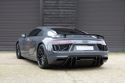 5.2 FSI V10 Plus Coupe 2dr Petrol S Tronic quattro Euro 6 (s/s) (610 ps)