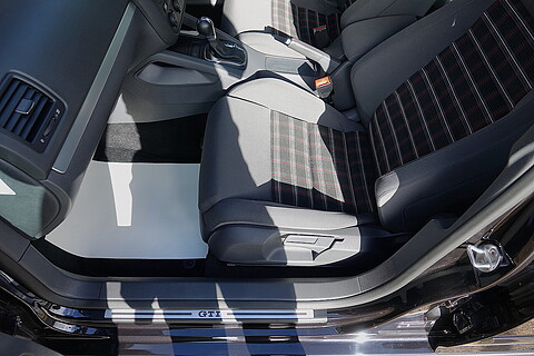 MK5 2.0 GTI FSI 5 DOOR DSG AUTOMATIC Hatchback 2000 Automatic Petrol