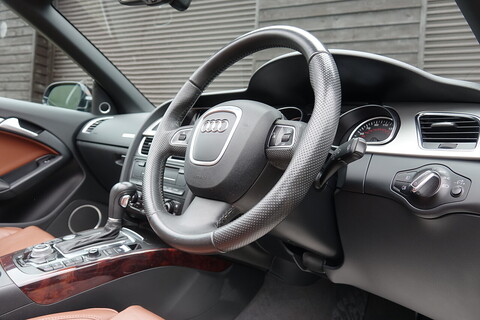 3.2 V6 Quattro Sport Automatic Convertible Convertible 3200 Automatic Petrol