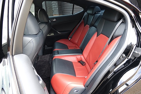 Lexus IS-F Saloon 5.0 V8 Saloon Auto (Stunning Cherished Original Example) 