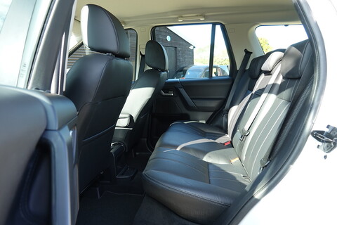 3.2 i6 HSE Estate 3.2 Automatic Petrol