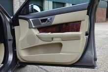 Jaguar XF d V6 Luxury 