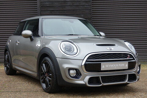 MINI Cooper S 2.0i John Cooper Works 6 Speed Manual (JCW Pro Exhaust, Media XL, Full Carbon Leather +++)