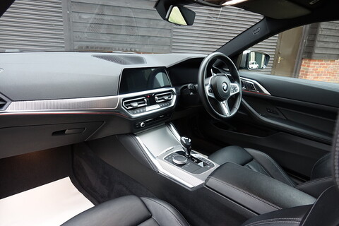 BMW 4 Series G22 M440i MHEV Coupe X-Drive Automatic (1 Owner, Stunning High Specification)