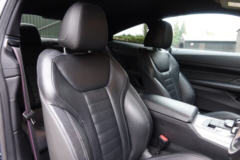 BMW 4 Series G22 M440i MHEV Coupe X-Drive Automatic (1 Owner, Stunning High Specification)