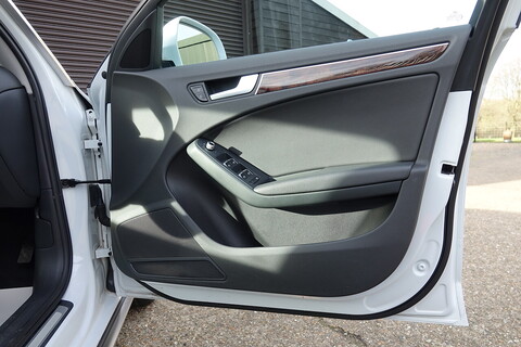 Audi A4 Allroad 2.0 TFSI Quattro Estate Automatic (Stunning Cherished Example)