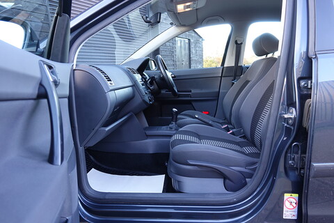 1.2 Match Hatchback 5dr Petrol Manual (138 g/km, 70 bhp)