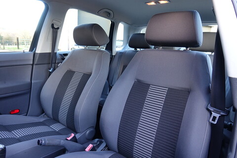 1.2 Match Hatchback 5dr Petrol Manual (138 g/km, 70 bhp)