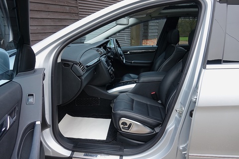 R350 Se Estate 3.5 Automatic Petrol