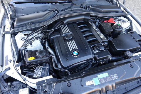 525i M Sport Touring Estate 2.5 Automatic Petrol