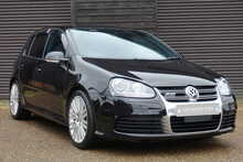 Volkswagen Golf R32 