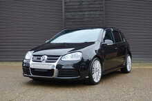 Volkswagen Golf R32 