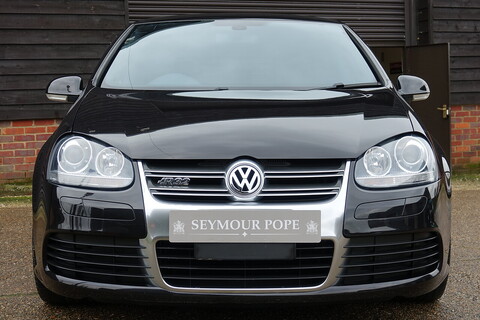 R32 Hatchback 3.2 Semi Auto Petrol