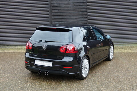 R32 Hatchback 3.2 Semi Auto Petrol