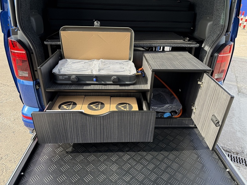 Volkswagen Transporter R T32 SWB DIESEL 2.0 BITDI 204 HIGHLINE KOMBI T32 SWB BITDI 204 HIGHLINE - N2193