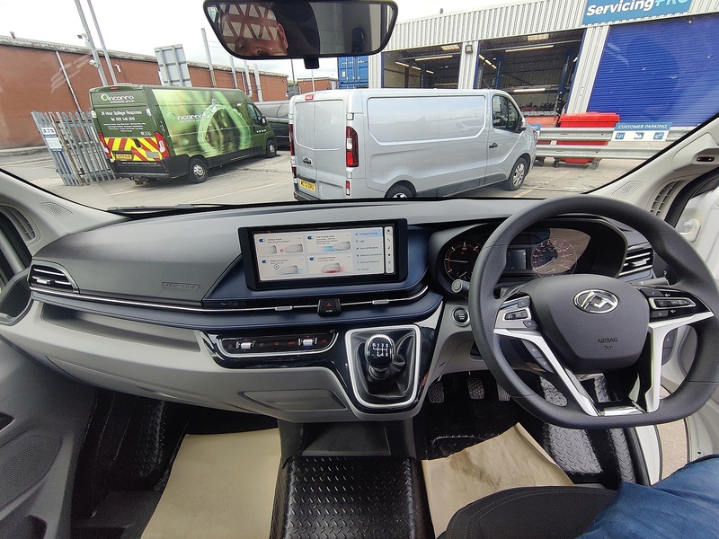 Maxus Deliver 9 Dropside - N372