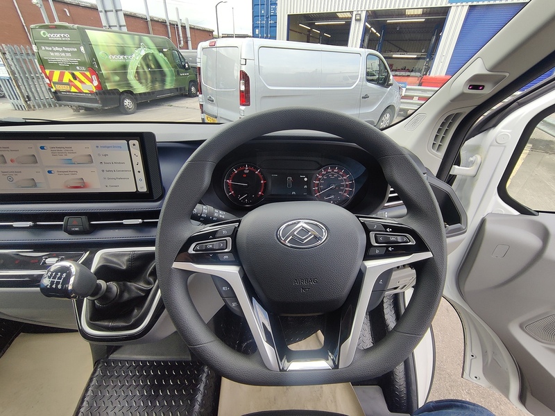 Maxus Deliver 9 Dropside - N372