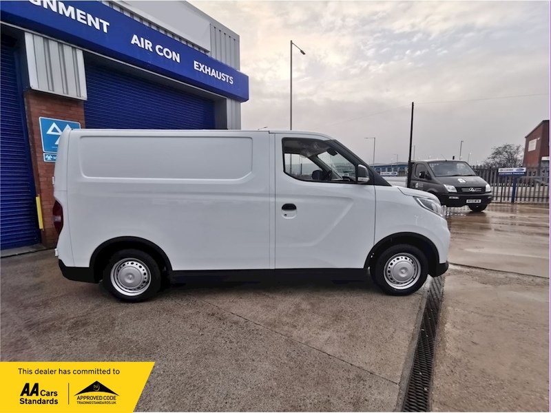 MAXUS eDeliver 3 L1h1 Panel Van 50.23Kwh - U1140