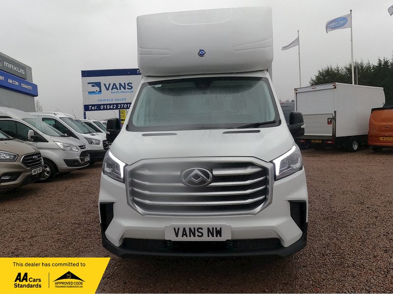 MAXUS Deliver 9 Luton Tail Lift - U1338